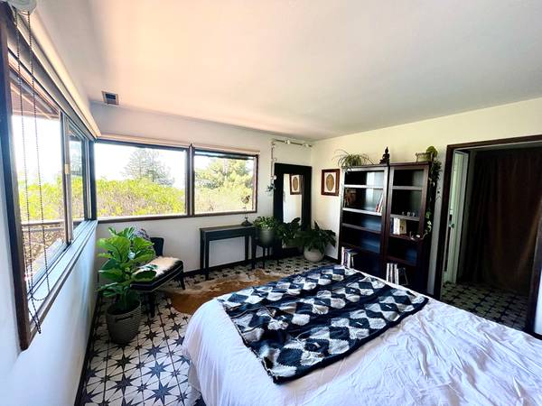 1BR/1BA Apartment on Maybeck Twin Dr · Berkeley photo 2