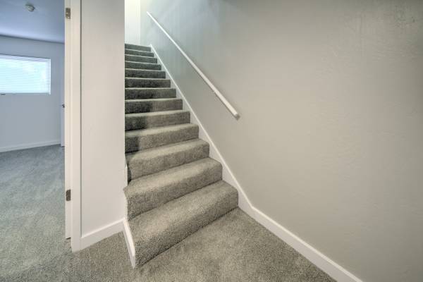 2BR/2BA Apartment · Petaluma photo 5