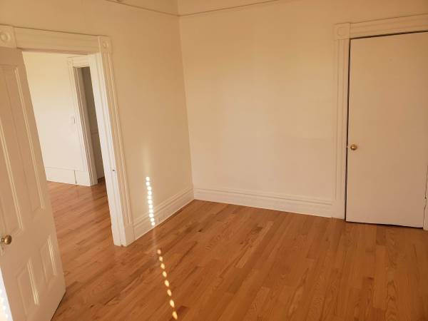 3BR/1BA Single Family House on Allston Way · Berkeley photo 5