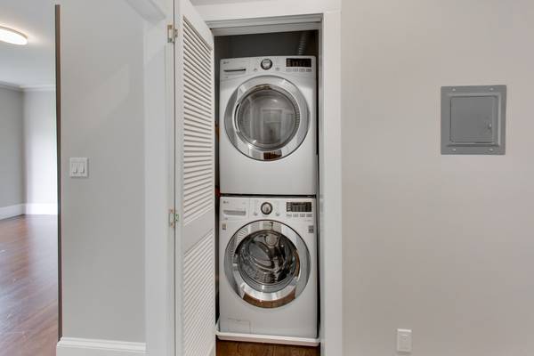 1BR/1BA Apartment on Golden Gate · San Francisco photo 4
