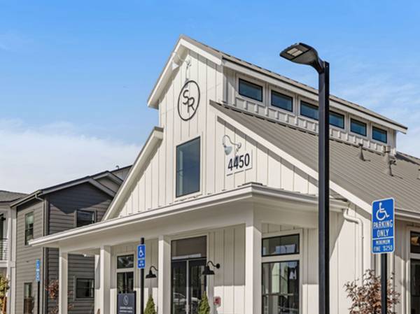 Apartments on Old Redwood Hwy · Santa Rosa photo 2