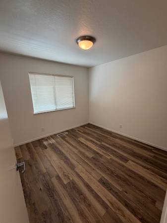 2470 Bella Vista Ave Martinez, CA 94553 photo 4