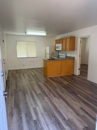 2470 Bella Vista Ave Martinez, CA 94553 photo 3