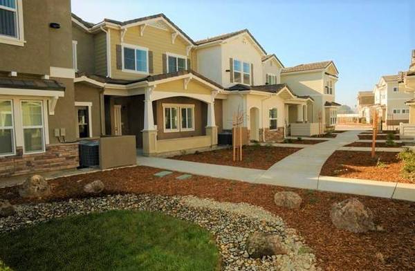 Apartments on Gold Street · Dixon photo 2