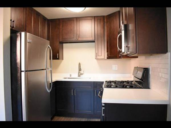 Apartments on Camden Street · Fremont photo 4