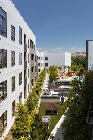 Apartments on Lacassie Ave · Walnut Creek photo 2