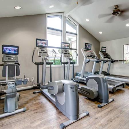 Newly Built 2br/1ba Adu | In-unit Laundry | Historic Niles Fremont photo 5