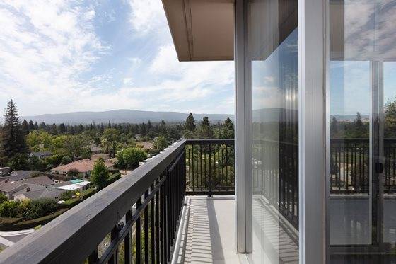 2BR/2BA Apartment on Arastradero Road · Palo Alto photo 3