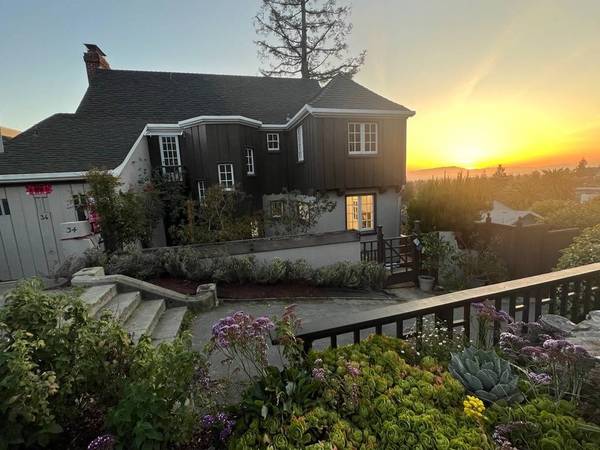3BR/3BA Apartment · Berkeley photo 2