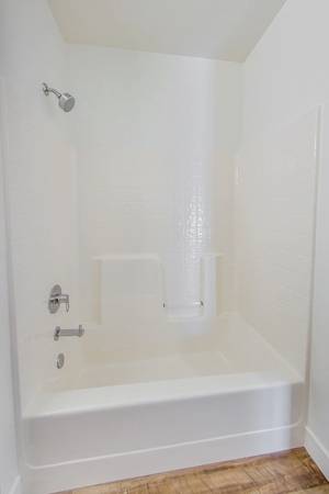 Apartments on 63rd Street Unit · Emeryville photo 2