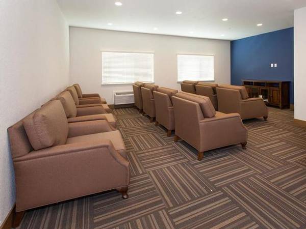 Apartments on Barrett Avenue · Morgan Hill photo 3