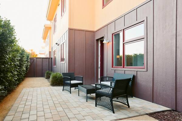 Apartments on 1st St · Napa photo 4