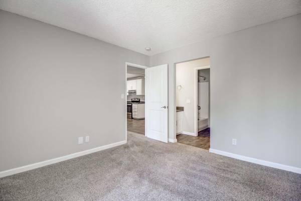Apartments on Ryan Drive · Pleasant Hill photo 2