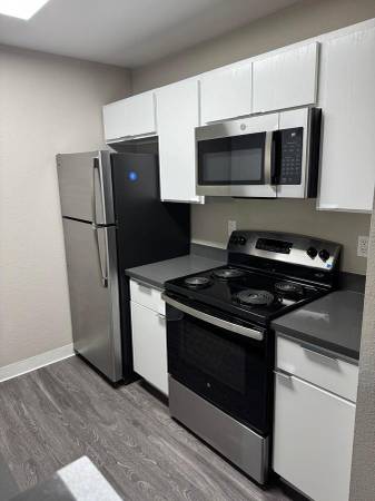 Apartments on Springfield Drive · San Ramon photo 5
