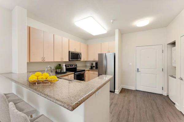 Apartments on North Main St. · Walnut Creek photo 4