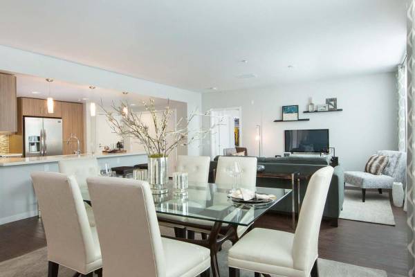 Apartments on Vallco Parkway · Cupertino photo 4