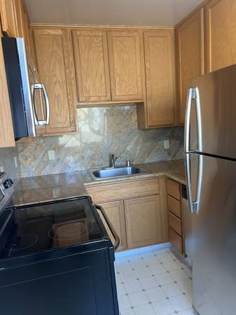 1BR/1BA Apartment · San Francisco photo 3