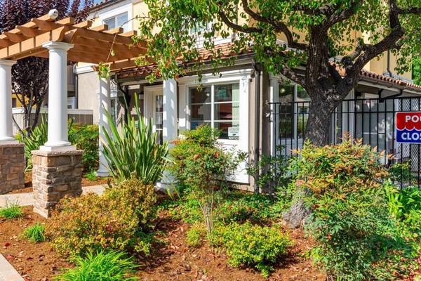 Apartments on Mckee Road · San Jose photo 2