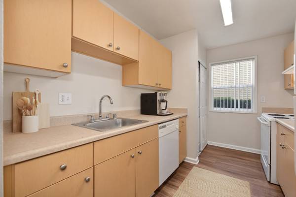 Apartments on Stonehouse Drive · Napa photo 3