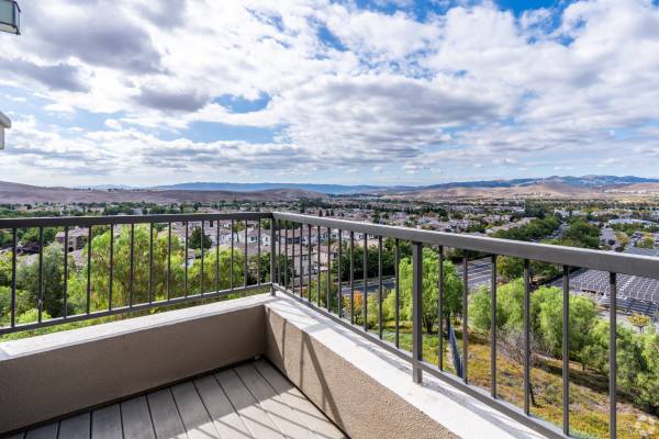 Apartments on Ivy Hill Way · San Ramon photo 2