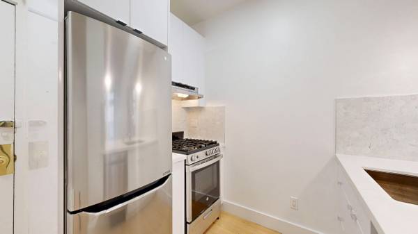 Apartments on Sutter St · San Francisco photo 2