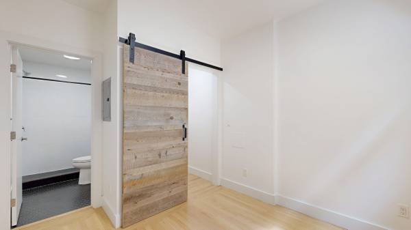 Apartments on Sutter St · San Francisco photo 5