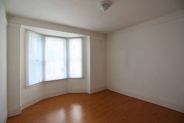 Apartments on Bush · San Francisco photo 2