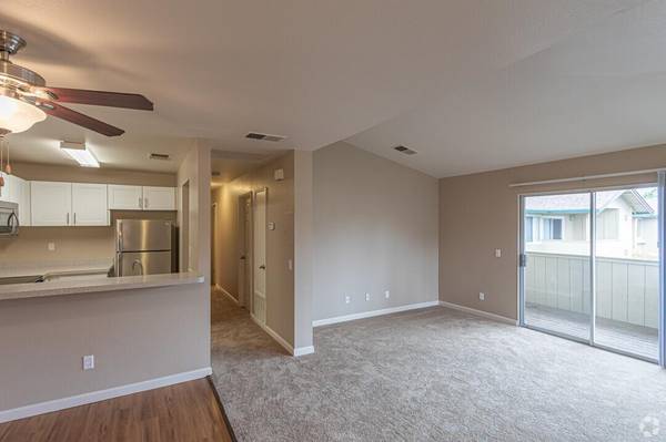 1BR/1BA Apartment on Meadow Way · Santa Rosa photo 2