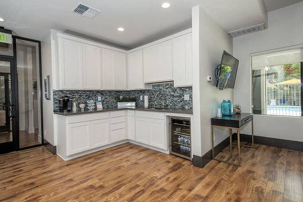 Apartments on N. Texas St · Fairfield photo 5