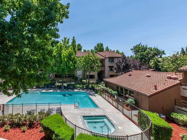 Apartments on Aborn Road · San Jose photo 2