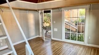 1BR/1BA Single Family House on Spruce · Berkeley photo 5