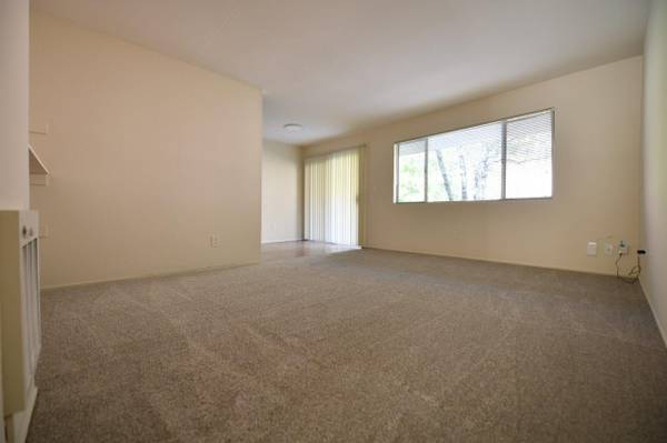 Apartments on Regent St · Berkeley photo 3