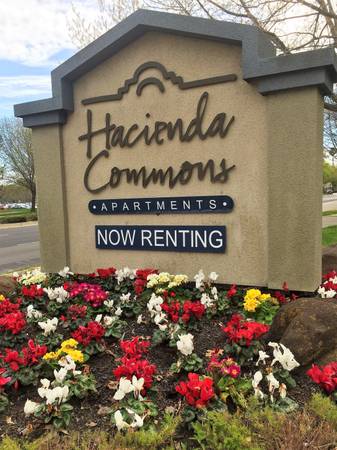 Hacienda Commons photo 3