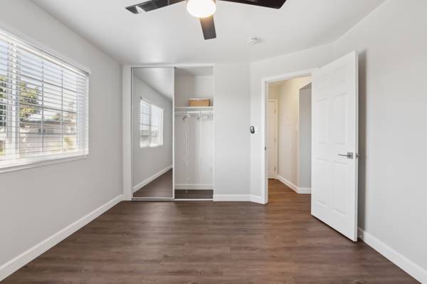 Apartments on Meekland Ave · San Lorenzo photo 4