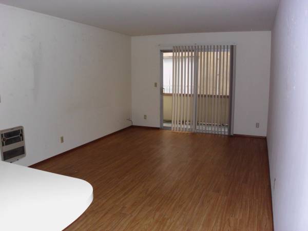 1BR/1BA Apartment on Jackson Street · Oakland photo 2