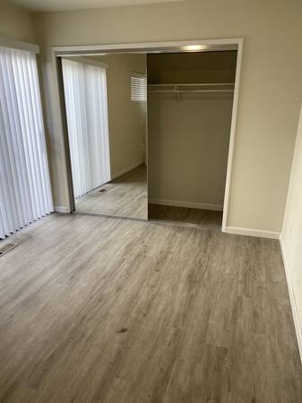 2BR/3BA Duplex · Aptos photo 5