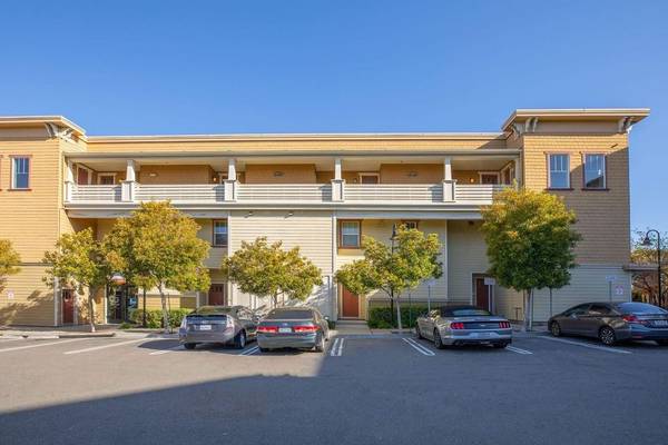 Apartments on San Pablo Avenue · Emeryville photo 4