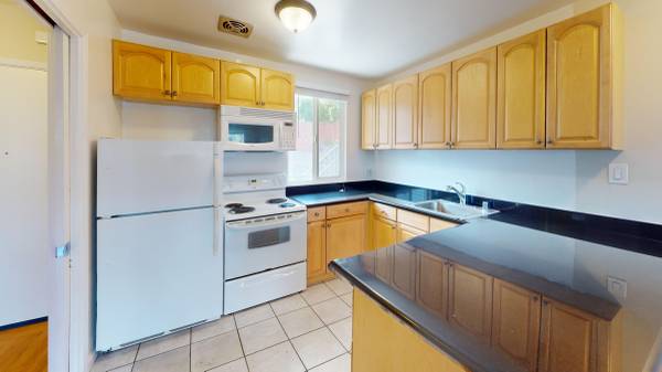 1855 10TH AVENUE Apartments photo 3
