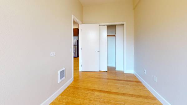 Flats on Leavenworth Street · San Francisco photo 4