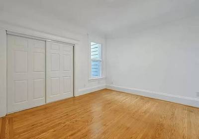 Epic Rea: Bright Top Floor Corner Studio With Built-in Murphy Bed In Soma photo 4