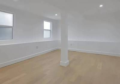 Epic Rea: Bright Top Floor Corner Studio With Built-in Murphy Bed In Soma photo 5