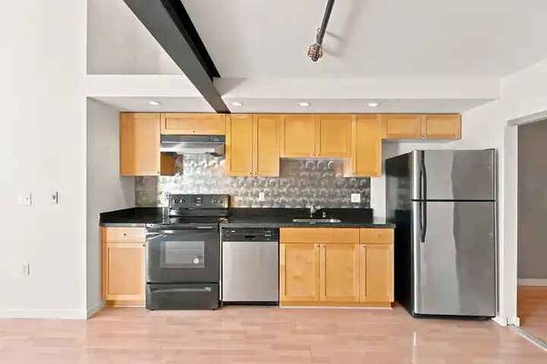 673 Brannan photo 3
