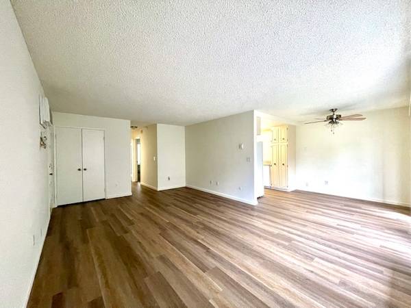 2BR/2BA Apartment on Cottle Road · San Jose photo 4
