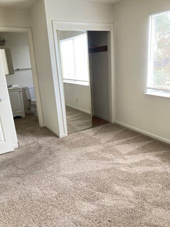 1BR/1BA Apartment on West Richmond Ave · Pinole photo 2