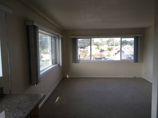 Houses on 88th St · Daly City photo 3