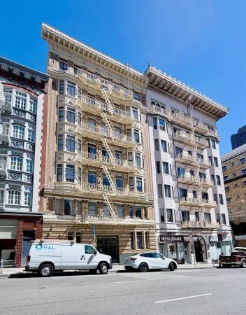 1BR/1BA Apartment on Bush Street · San Francisco photo 2