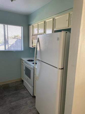 2BR/2BA Apartment · Concord photo 4