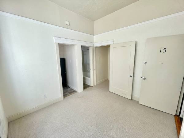 585 Birch St, San Francisco (Apartment) photo 4