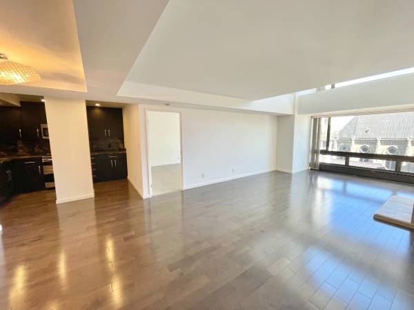 Gramercy Towers photo 4