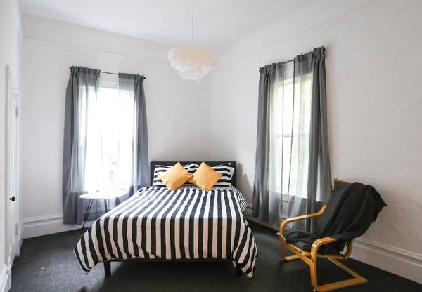 3BR/2BA Apartment · Sausalito photo 4
